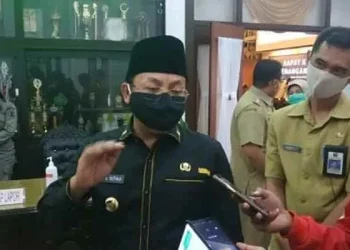 Sutiaji Anggap Hak Asasi Bagi Penolak Vaksinasi di Kota Malang - Sutiaji Anggap Hak Asasi Bagi Penolak Vaksinasi di Kota Malang