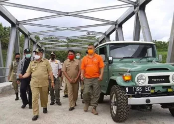Pembukaan Jembatan Sriginco Ditunda - Bupati Minta Ditambahi Pagar, Pembukaan Jembatan Sriginco Ditunda