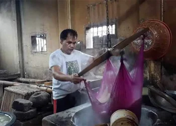 Harga Kedelai Meroket, Ukuran Tahu Makin Kecil