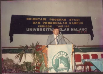 Mengenang 32 Tahun Wafatnya KH Oesman Mansur, Pendiri Unisma Malang