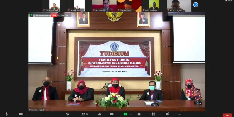 Fakultas Hukum Unikama Gelar Yudisium
