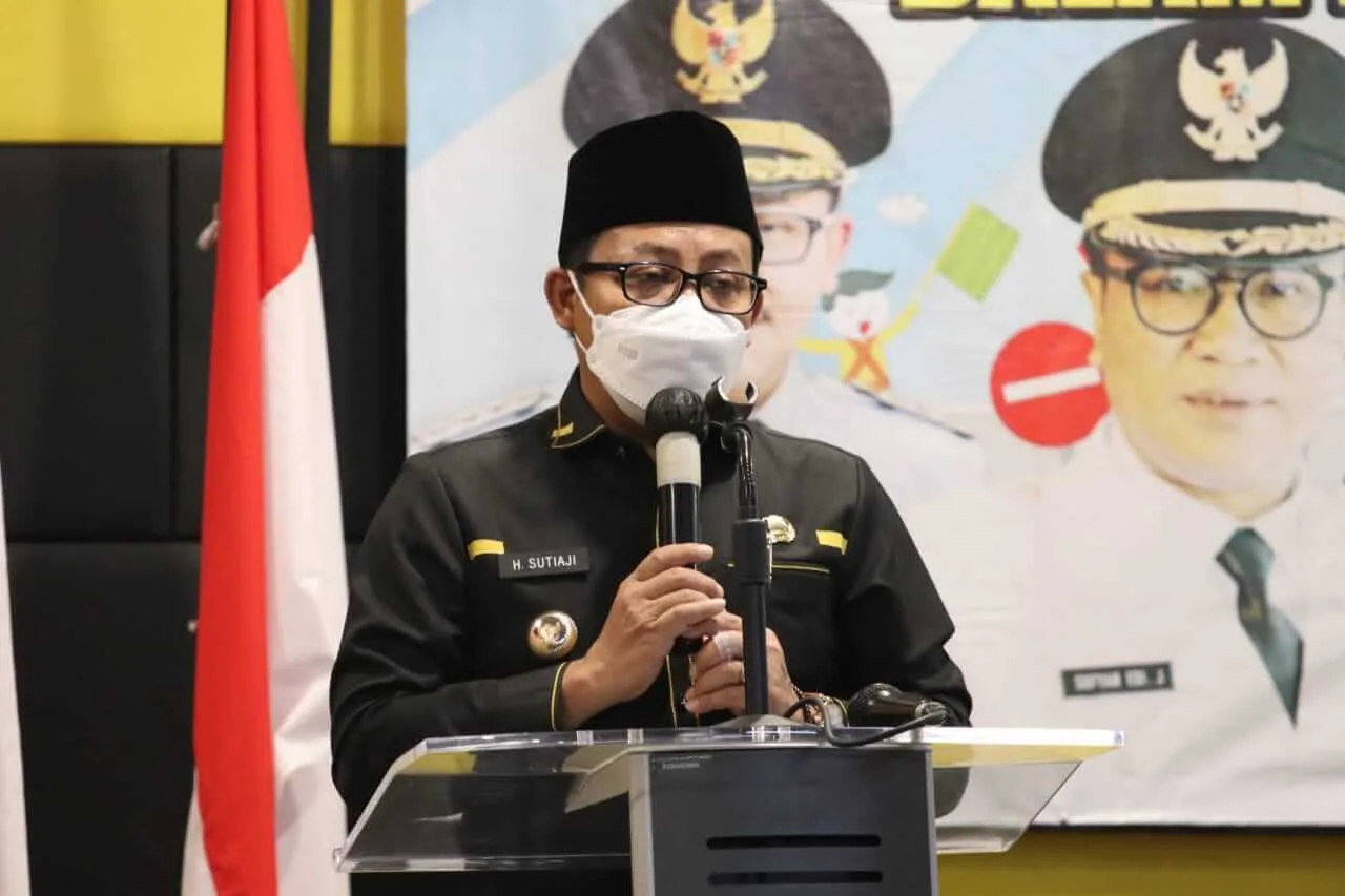 Sutiaji Wacanakan Hadiah untuk Para Vaksinator