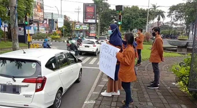 BEM Unikama Galang dana untuk korban bencana Sulawesi dan Kalimantan