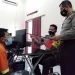 Warga Bululawang Malang Ngamuk Sambil Bawa Pedang - Warga Bululawang Malang Ngamuk Sambil Bawa Pedang