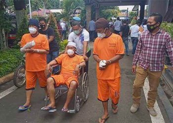 Polisi menggalandang tiga tersangka pembunuhan di Sumbermanjing Wetan