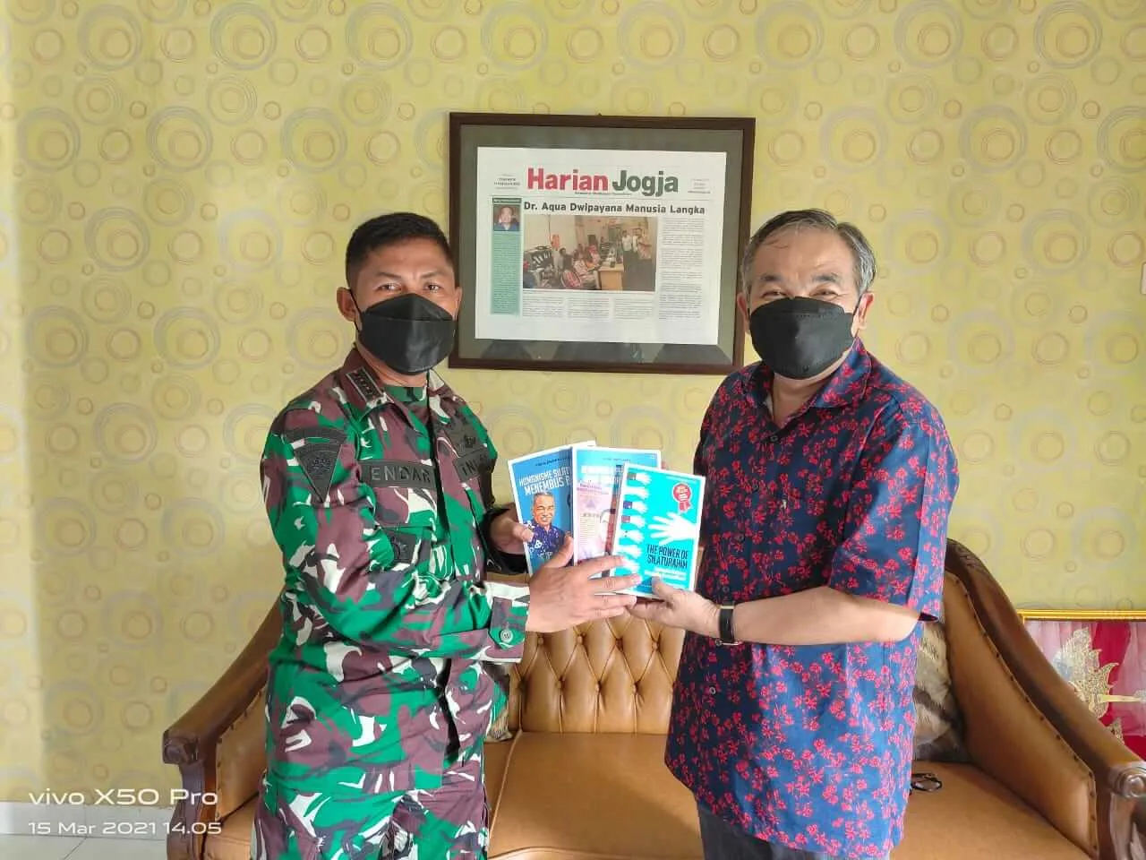Dr Aqua Dwipayana Sharing Komunikasi dan Motivasi di Jajaran Brigif 4/Dewa Ratna 