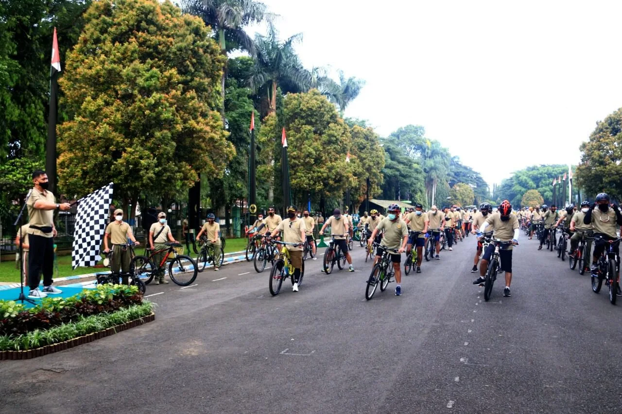 Divif 2 Kostrad Gelar Funbike Dalam Rangka HUT Ke-60 Kostrad