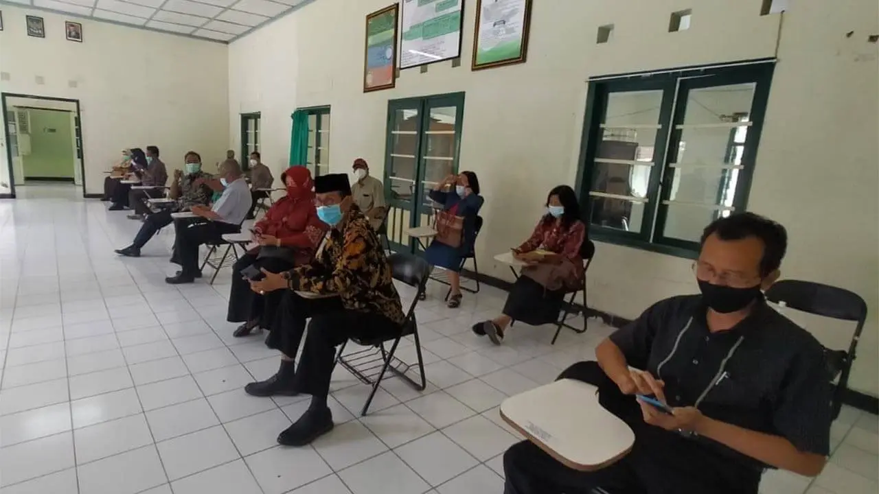 Unikama - Giliran Dosen dan Karyawan Unikama Jalani Vaksinasi COVID-19