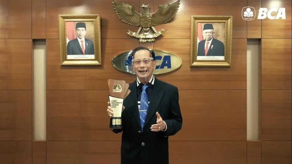 BCA - BCA Donasi Rp 100 Juta untuk Korban Gempa Malang melalui Tugu Media Group