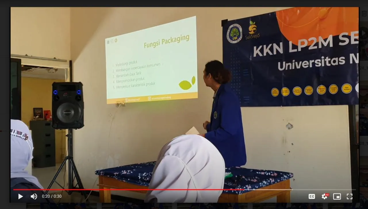Mahasiswa KKN UM 2021 Tingkatkan Nilai Jual Biji Kopi Desa Selorejo dengan Pelatihan Packaging