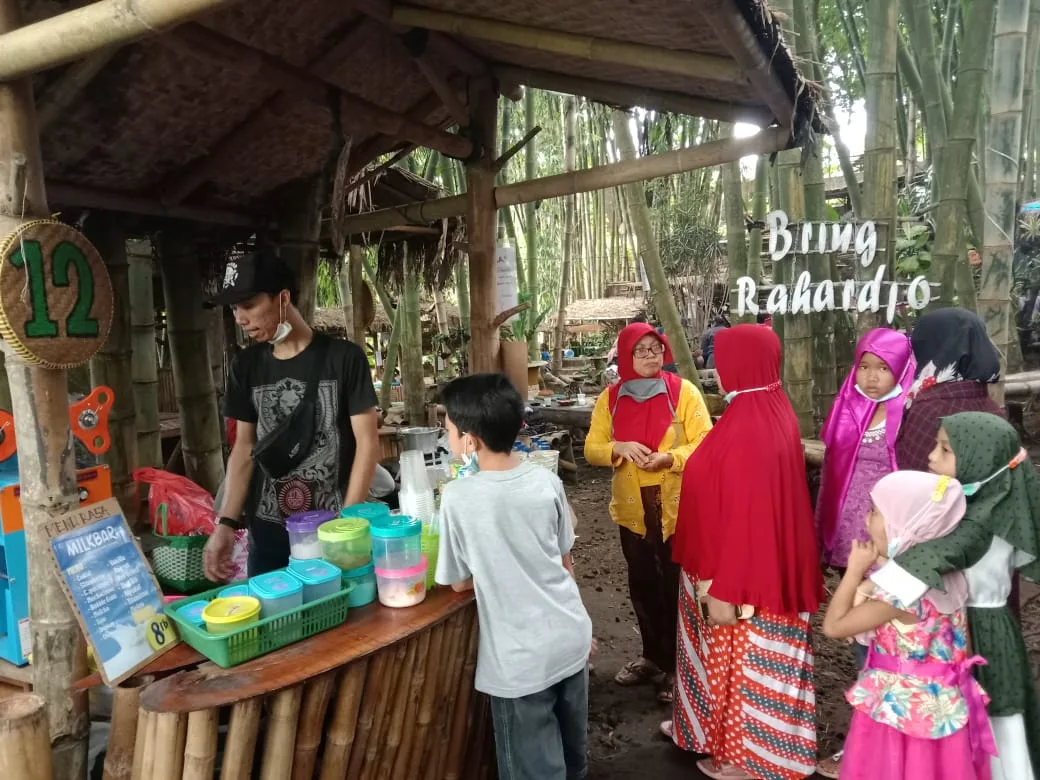Wisata Bring Rahardjo Suguhkan Kuliner Tradisional Bernuansa Alam