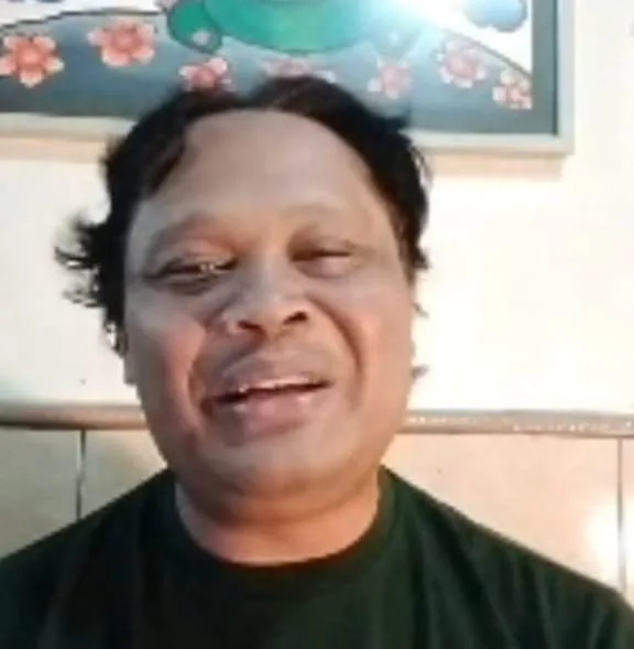 Ketua Profauna Indonesia, Rosek Nursahid, saat melaksanakan live Instagram bersama tugumalang.id.