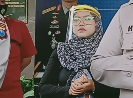 guru - Mengenal Dyah Retno Dewi, Guru SLB yang Jadi Penerjemah Bahasa Isyarat di Polres Malang