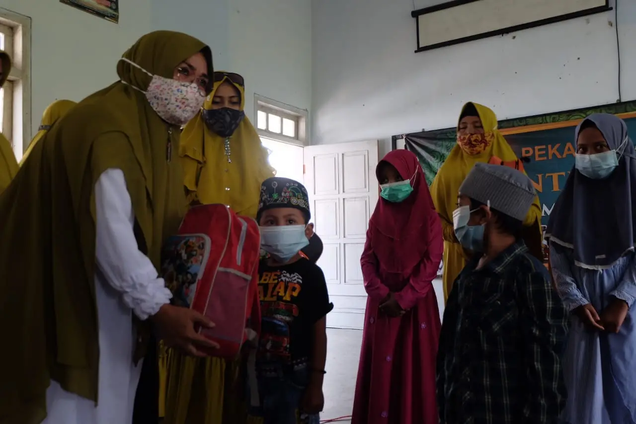 Hari Terakhir Santunan Anak Yatim, PT ACA Kunjungi 2 Kecamatan Sekaligus