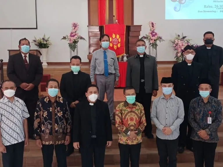 Umat Gereja Katolik Kota Batu Gelar Terapadu Secara Virtual