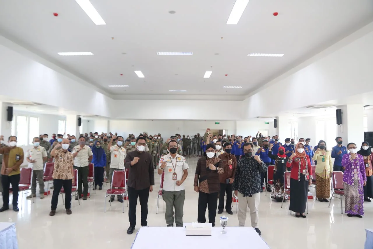 Tingkatkan Pelayanan Satpol PP, Sutiaji Tekankan Literasi Aturan dan Hukum