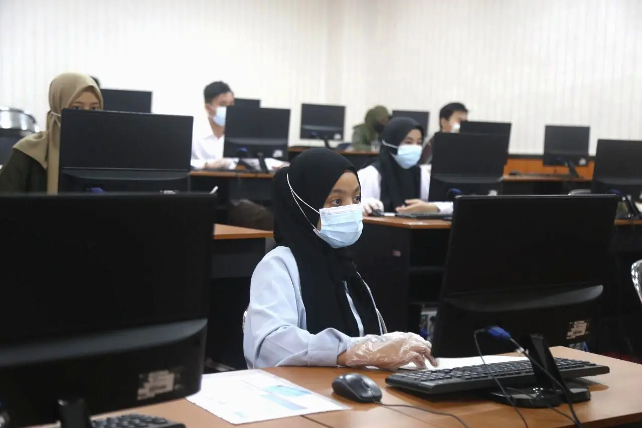 UTBK Kedokteran dan Farmasi UMM Digelar dengan Protokol Kesehatan dan Keamanan Ketat