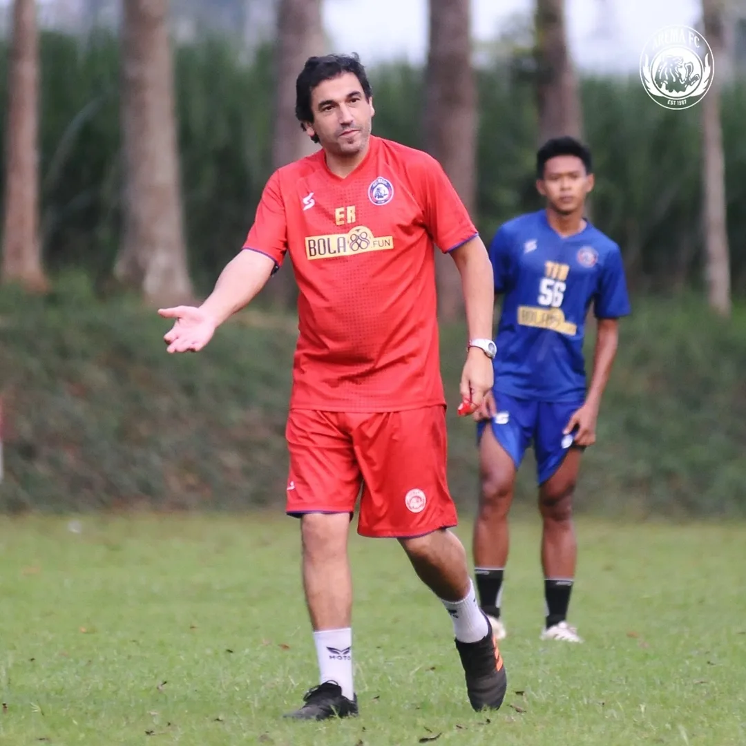 piala - Piala Walikota Solo Mundur, Arema FC Legowo