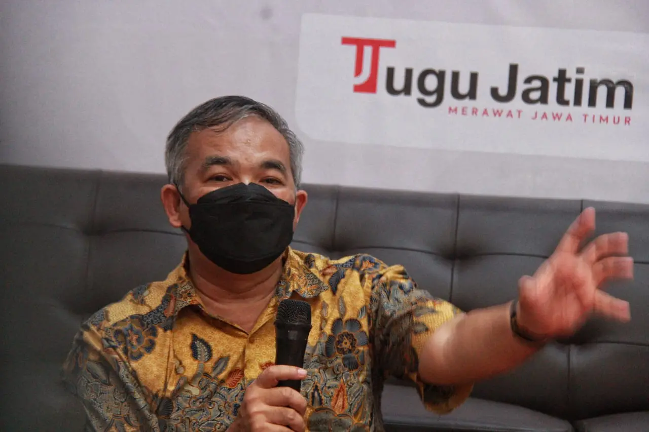 Aqua Dwipayana Beri Motivasi Karyawan Tugu Media Group