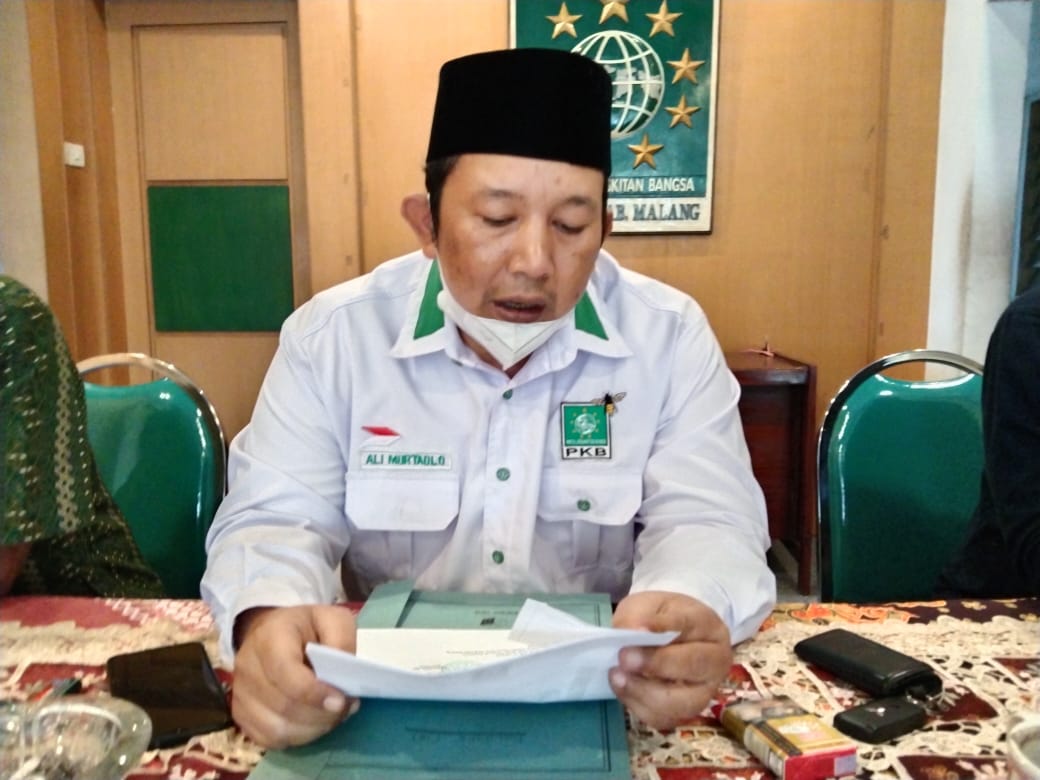 Juru Bicara DPC PKB Kabupaten Malang, Ali Murtadho. Foto: Rizal Adhi