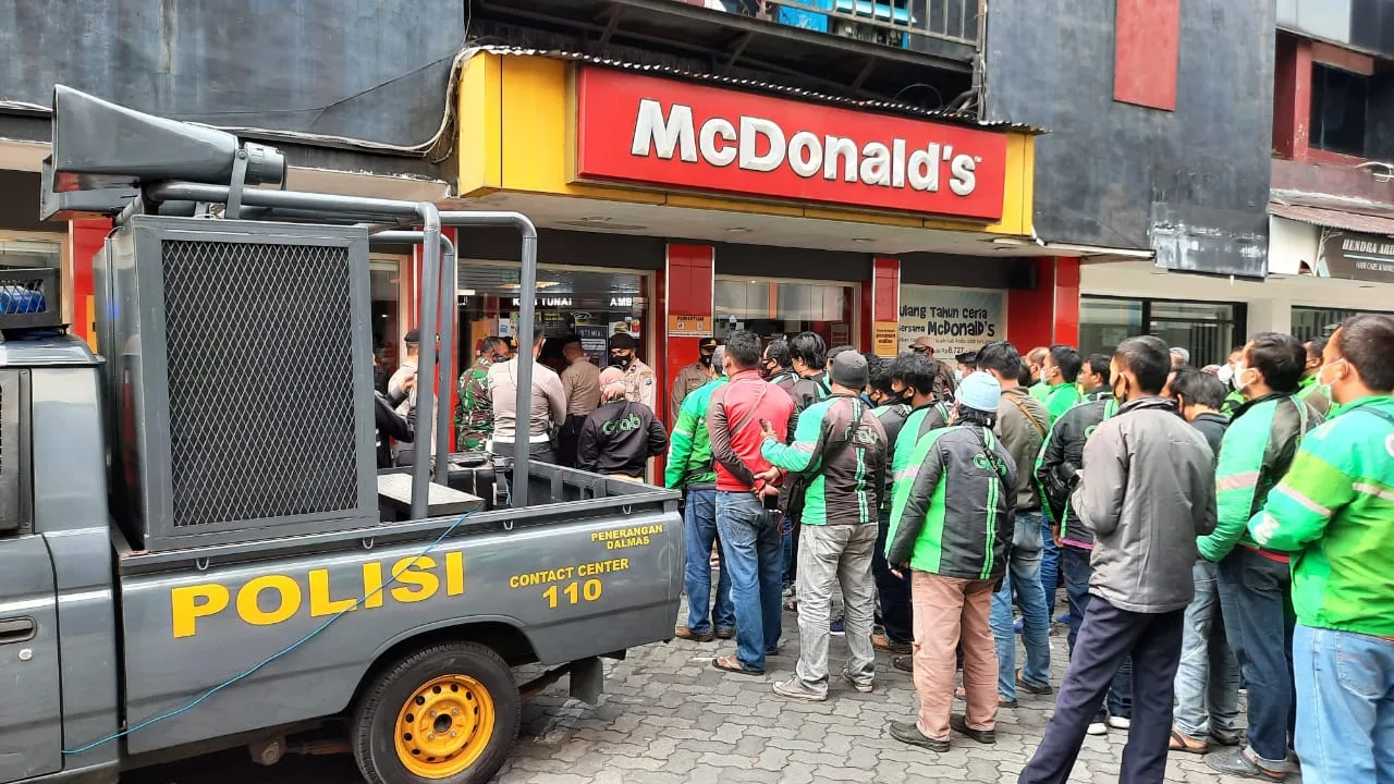 Efek BTS Meal, Satpol PP Kota Malang akan Segel Gerai McDonald Bandel