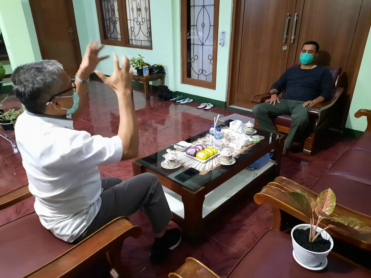 Penulis bersama Komandan Secapa TNI AD Mayjen TNI Ferry Zein (kanan)