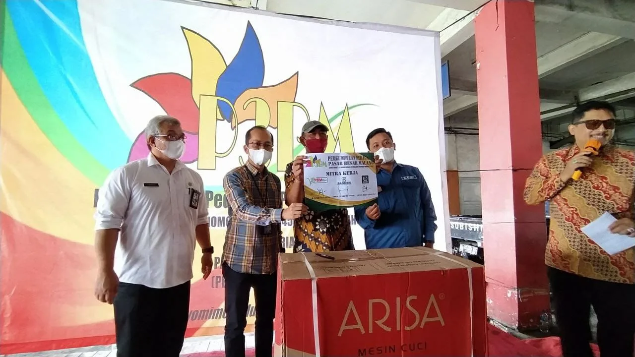 Pasar Besar - Transaksi Jual Beli di Pasar Besar Kota Malang Bisa Lewat Online