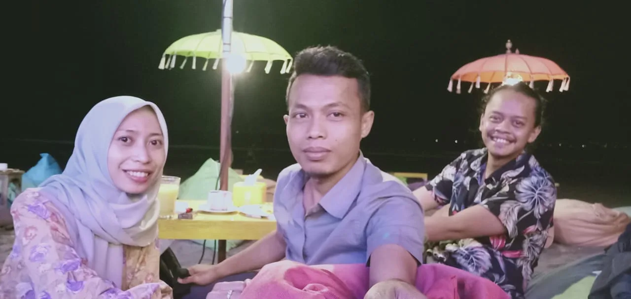 Sambang dulur, Rubianto bersama istri dan Diki.