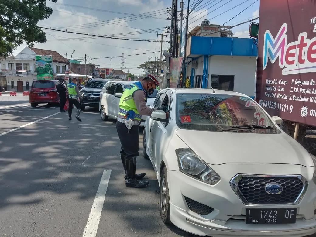 penyekatan - Penyekatan Hari ke-2, Polres Batu Tegaskan Tak Ada Kegiatan Wisata di PPKM Darurat