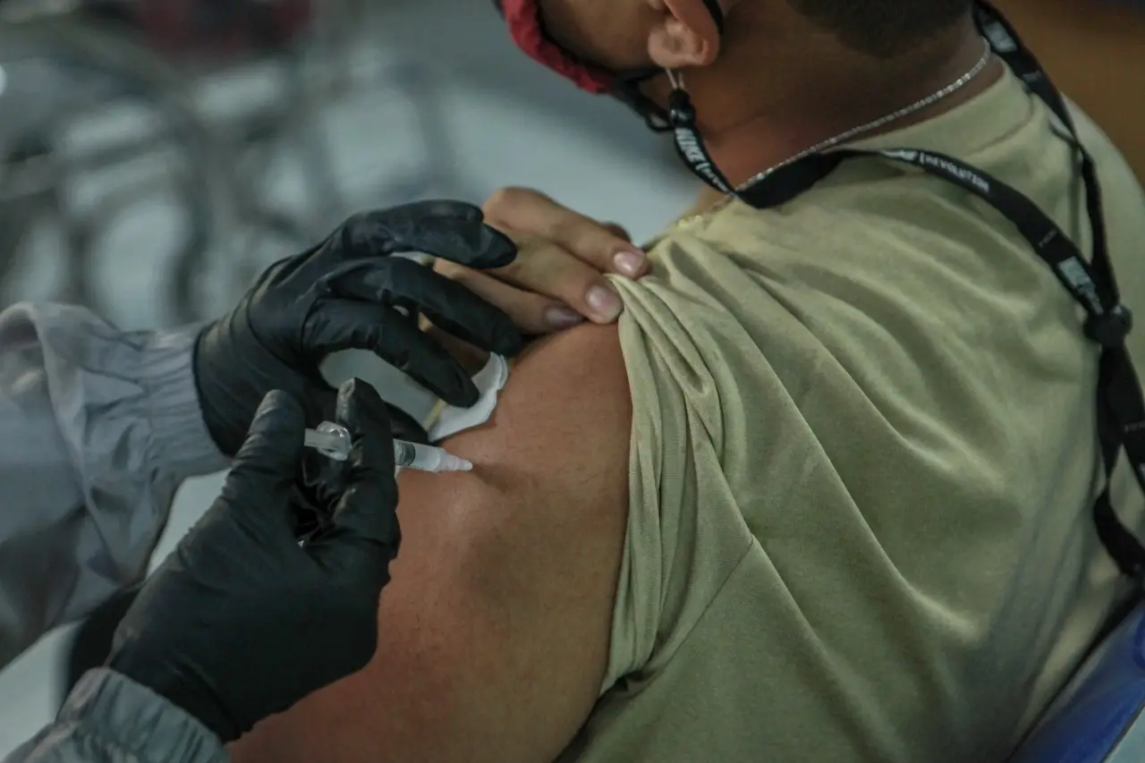 lanal - Percepat Herd Immunity, Lanal Malang Gelar Vaksinasi COVID-19