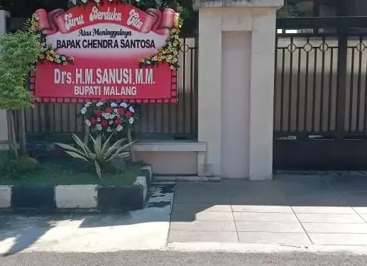 banjir - Banjir Ucapan Duka untuk Chendra Santosa