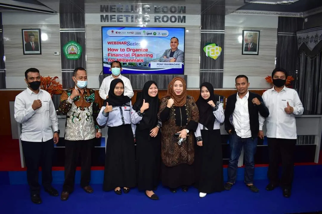 Tekan Gaya Hidup Konsumtif, FEB UNISMA Ajak Milenial Belajar Financial Planning