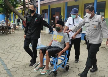 Tetap semangat mengikuti vaksinasi.