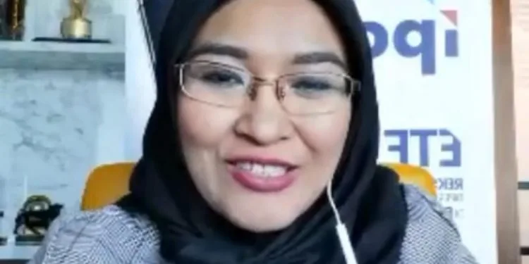 Mafi Ninik Mastiyah selaku Assistant Vice President (AVP) ETF Division dari PT Indo Premier Sekuritas.