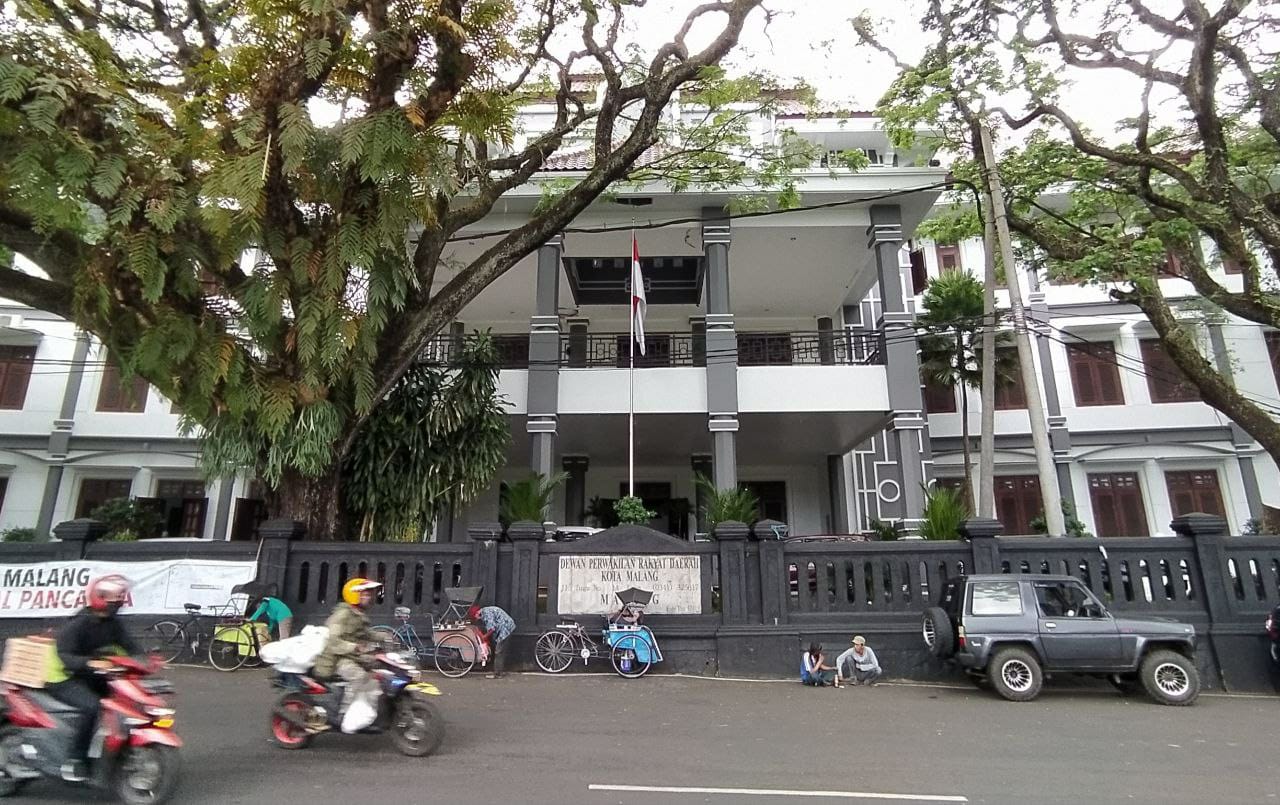 Gedung DPRD Kota Malang. foto/Azmy