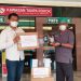 Penyerahan bantuan alkes manometer dan tensi meter dari Forum CSR Jatim dan PT Conbloc Indonesia Persada kepada RSSA Malang, Rabu (21/7/2021). Foto/Azmy.