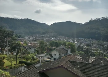 Vila kota Batu