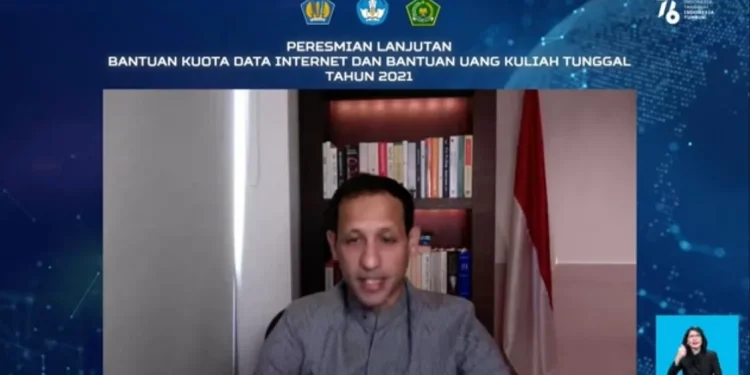 Menteri Kemendikbudristek, Nadiem Makariem, menyampaikan dilanjutkannya bantuan kuota dan UKT kepada para pelaku pendidikan/ tugu malang