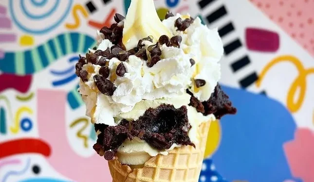 Es krim memiliki cukup banyak manfaat bagi tubuh/tugu malang