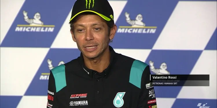 Valentino Rossi ketika mengumumkan pensiun dari MotoGP pada Kamis (5/8/2021)/tugu malang