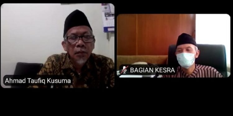 Ahmad Taufiq Kusuma menyampaikan pandangannya soal draf Perwali Kota Malang tentang pendirian rumah ibadah/tugu malang