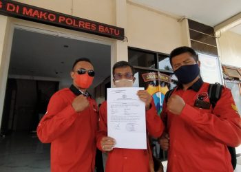 PDIP Kota Batu Laporkan kasus Baliho
