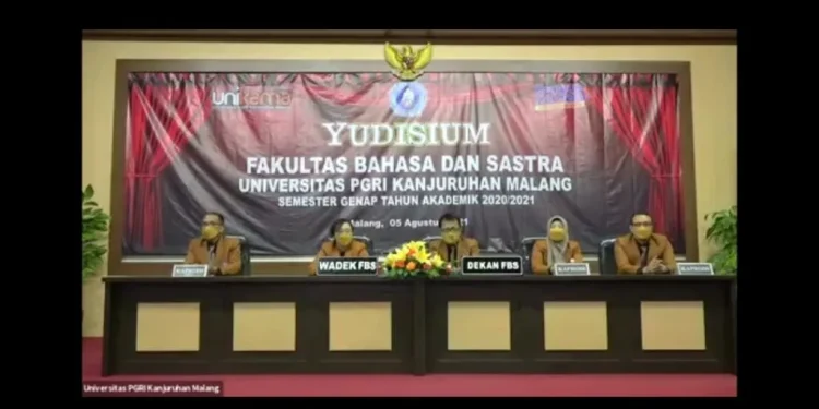 yudisium - Gelar Yudisium, Dekan Fakultas Bahasa dan Sastra Unikama Beberkan Tantangan Terbesar Mahasiswa