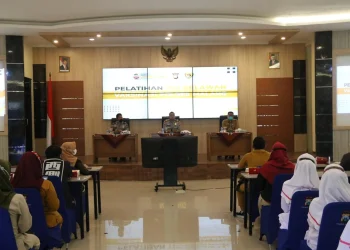 malang - Polres Malang Gandeng Relawan Milenial untuk Vaksinasi COVID-19
