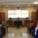 Polres Malang dan Dinas Kesehatan Kabupaten Malang memberikan pelatihan dan pengarahan kepada relawan. Foto: dok