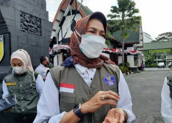 Dewanti Larang Warga Batu Isoman di Rumah