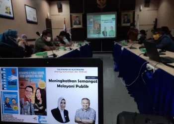 Dr Aqua Dwipayana Ingatkan Pentingnya Berpikir dan Bertindak Melayani