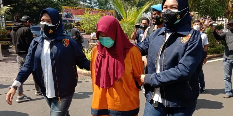 malang - Malang Sepekan: Tilap Uang PKH Hingga Gelar Dangdut saat PPKM