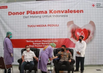 Pembukaan donor Plasma Konvalesen (PK) oleh Tugu Media Group (TMG) bekerjasama dengan PMI Kota Malang/tugu malang