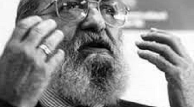 Paulo Freire, pemikir dan penggagas pendidikan yang membebaskan/tugu malang